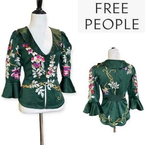 FREE PEOPLE BEAUTIFUL DREAMS JADE GREEN FLORAL EMBROIDERED BLOUSE